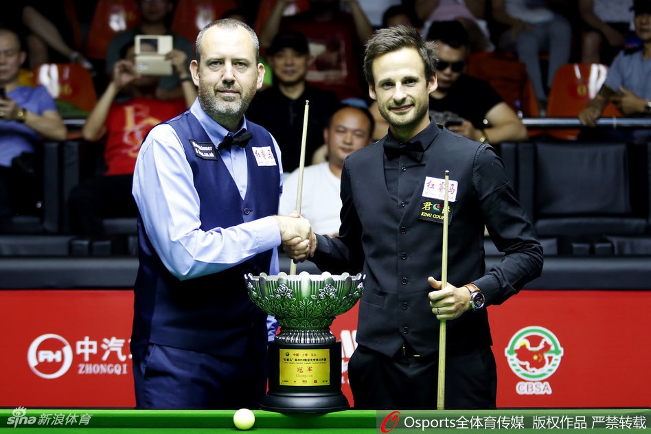 世界公开赛决赛:威廉姆斯10-9吉尔伯特