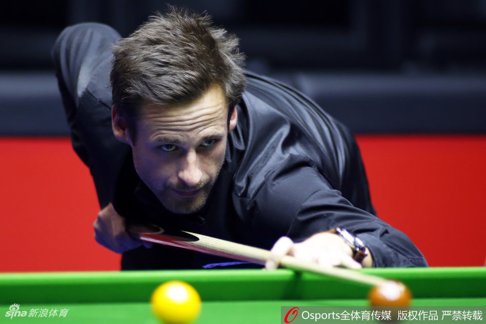 世界公开赛决赛:威廉姆斯10-9吉尔伯特