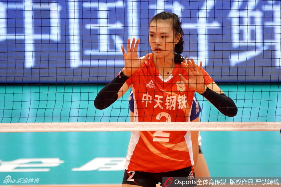 排超女排精英赛上海3-2力克江苏