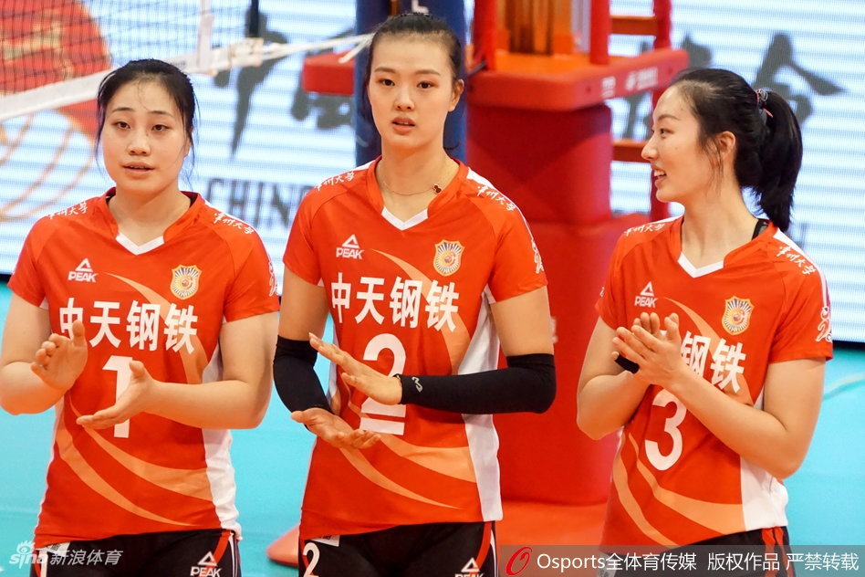 排超女排精英赛上海3-2力克江苏