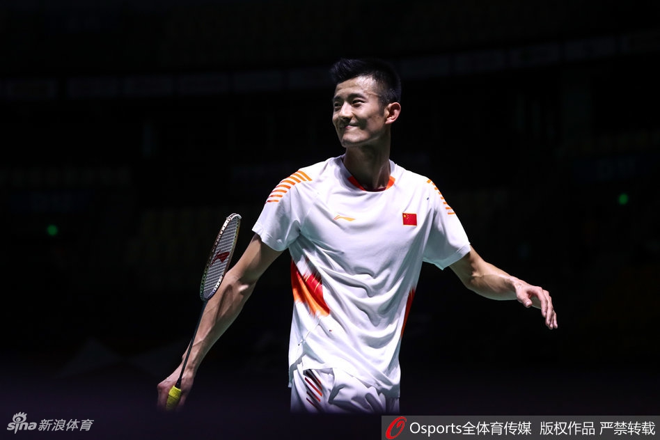 福州赛谌龙晋级男单四强