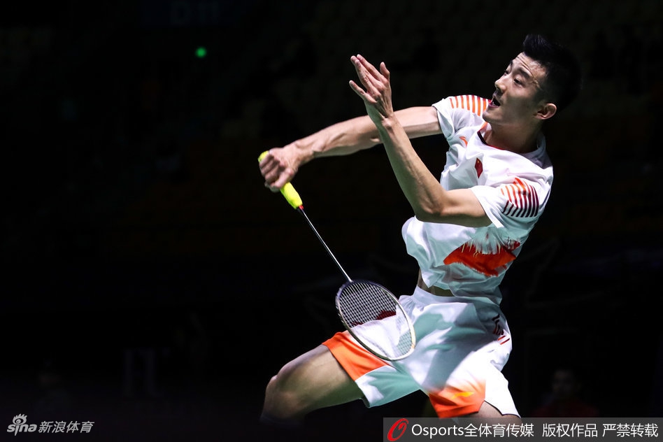 福州赛谌龙晋级男单四强