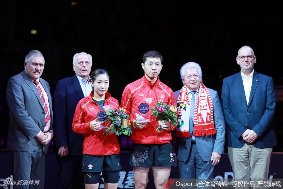 奥地利赛许昕\刘诗雯混双夺冠