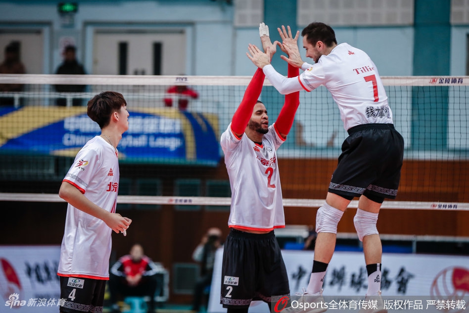 排超八强战北汽男排3-0河南男排