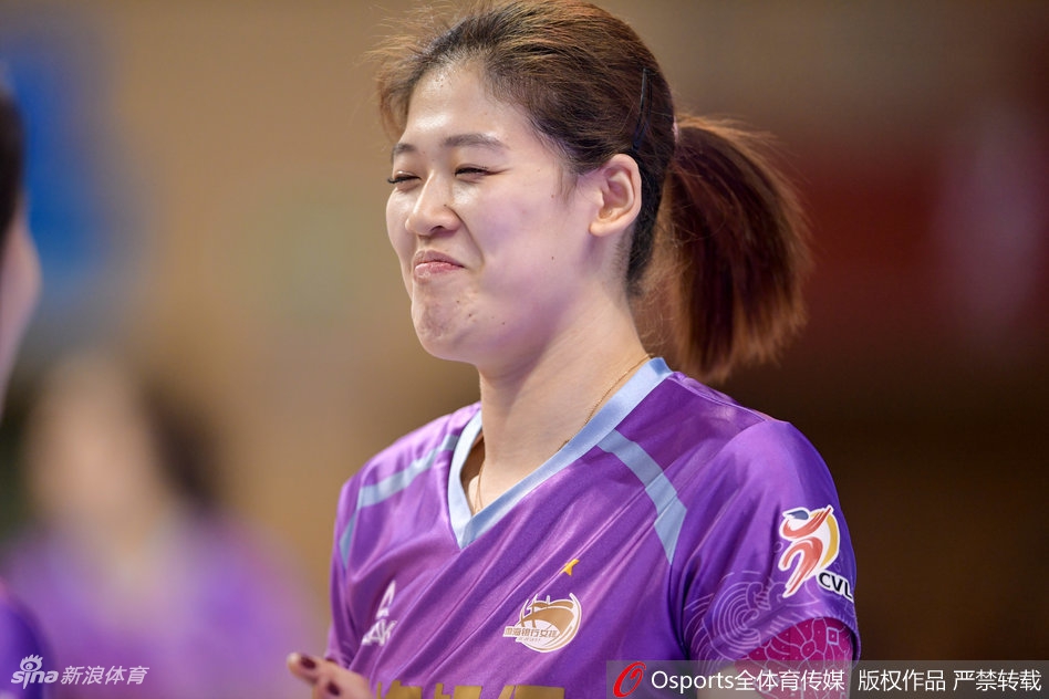 排超八强战江苏女排3-0天津女排