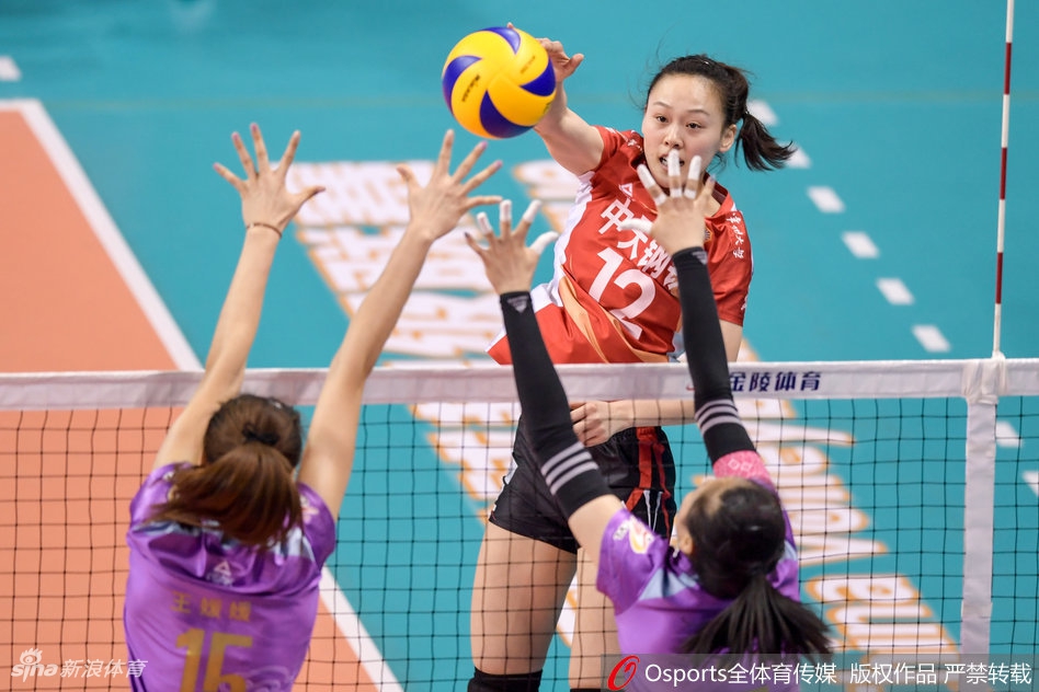 排超八强战江苏女排3-0天津女排