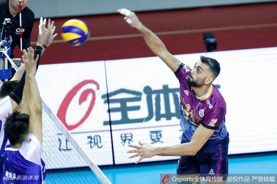 排超半决赛江苏男排1-3上海男排
