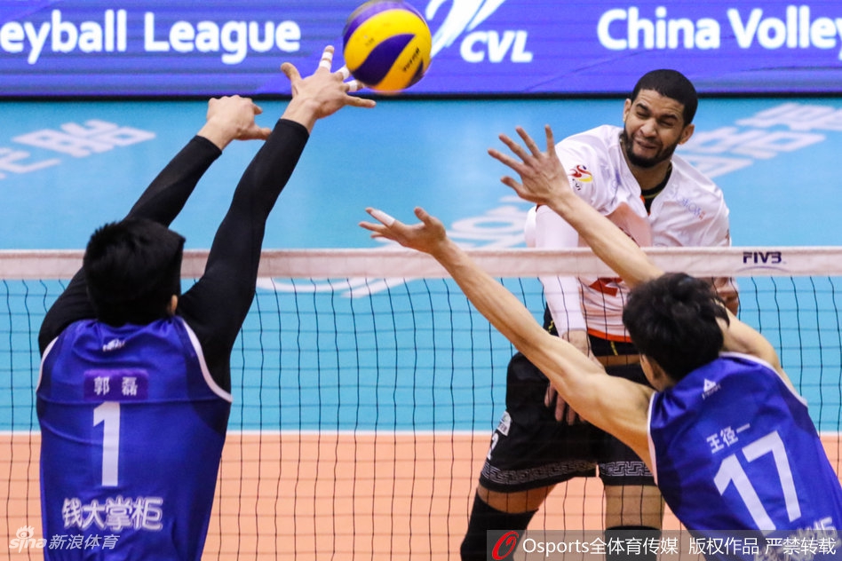 排超半决赛山东男排1-3北汽