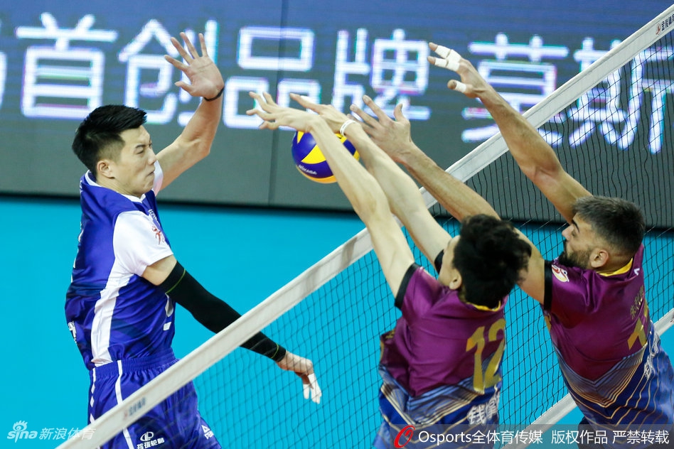 排超半决赛江苏男排1-3上海男排