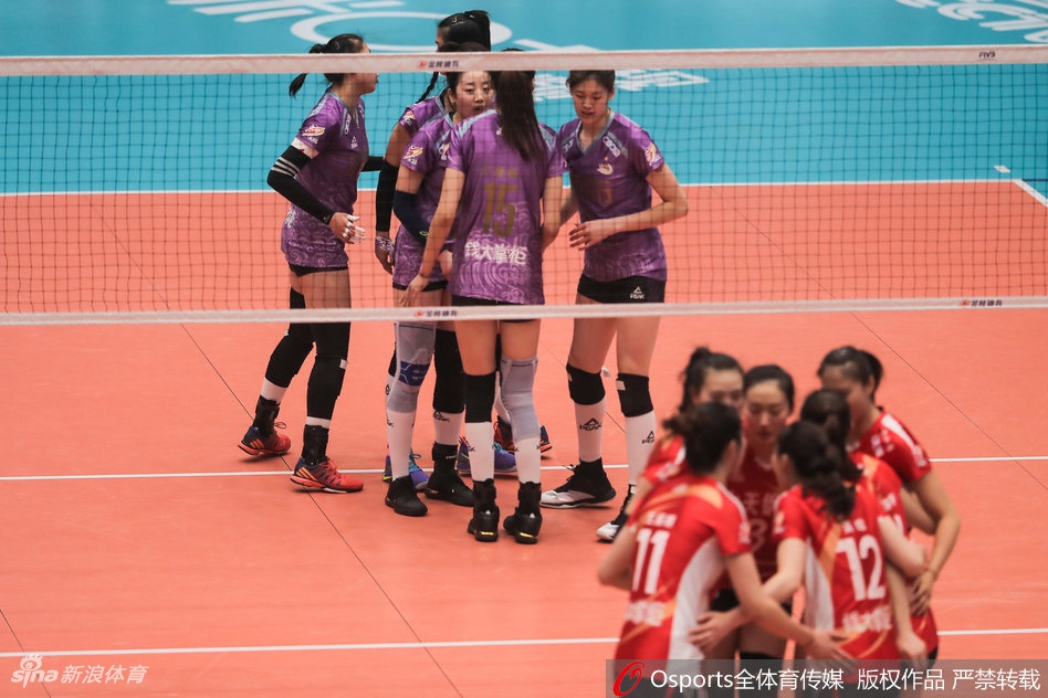 排超半决赛天津女排3-1江苏女排