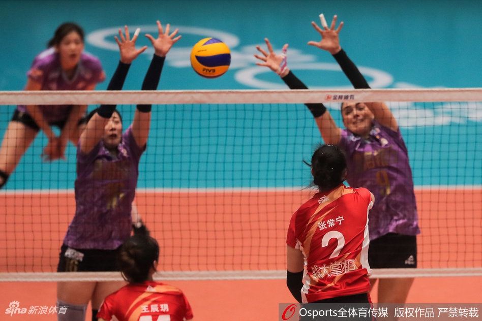 排超半决赛天津女排3-1江苏女排