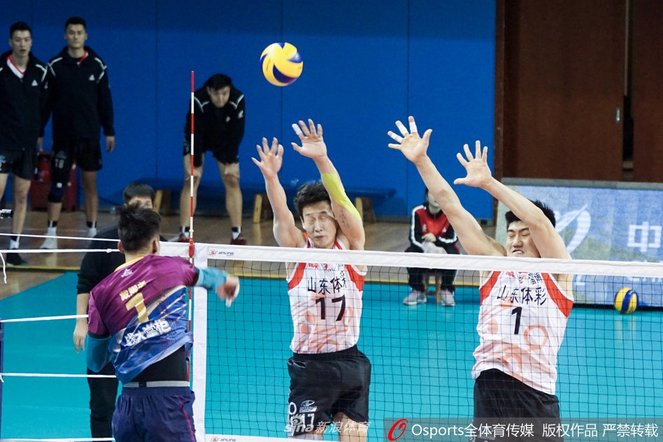 男排八强战上海男排3-1山东男排