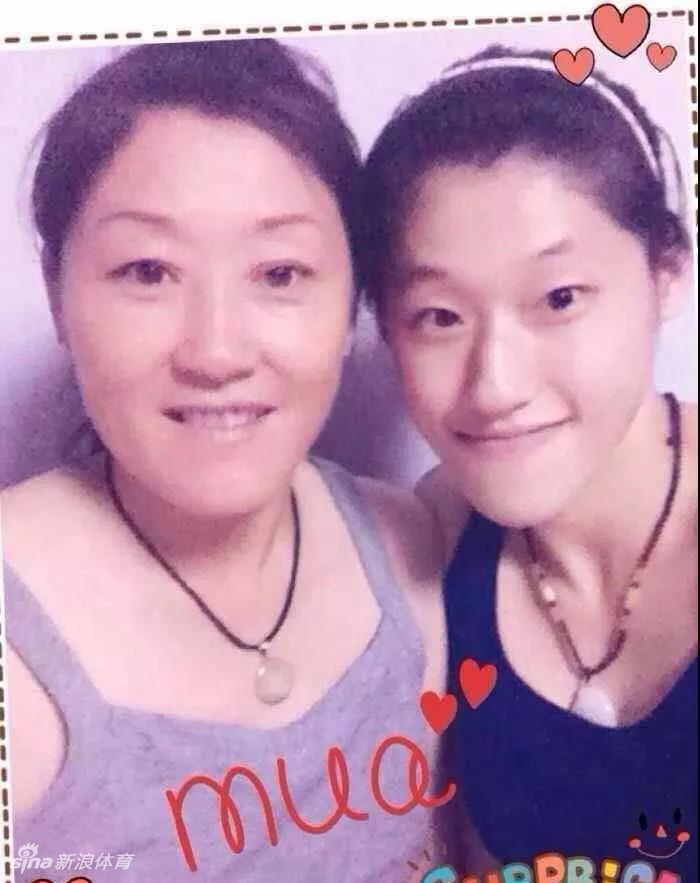 母亲节|再高挑的身材 在你身边永远是孩子