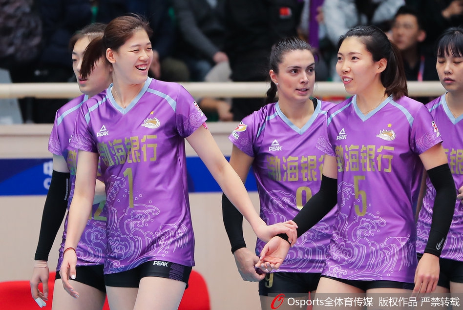 排超8强战天津女排3-1江苏女排