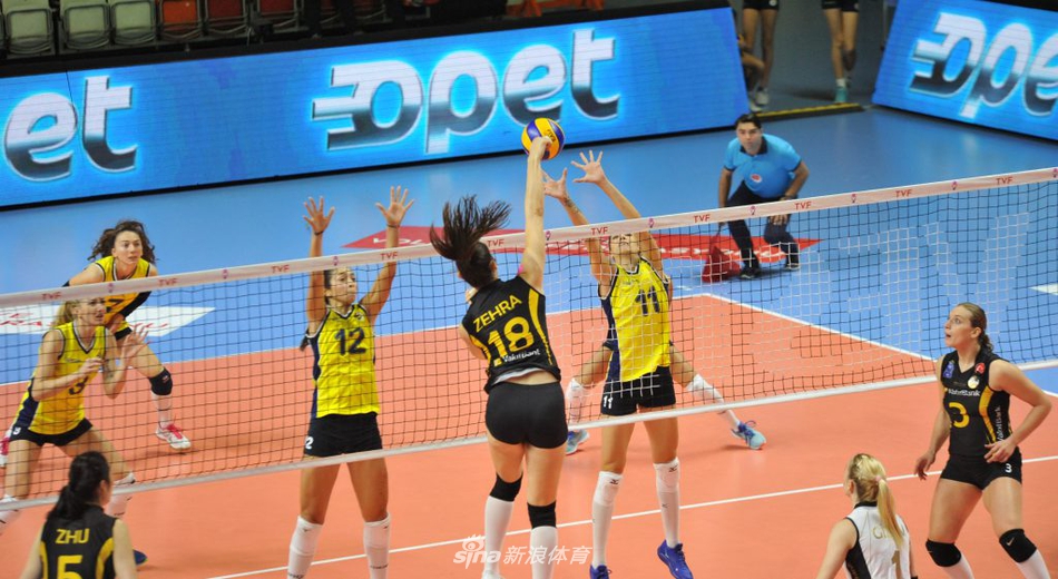 朱婷30分瓦基弗力克费内巴切三连胜