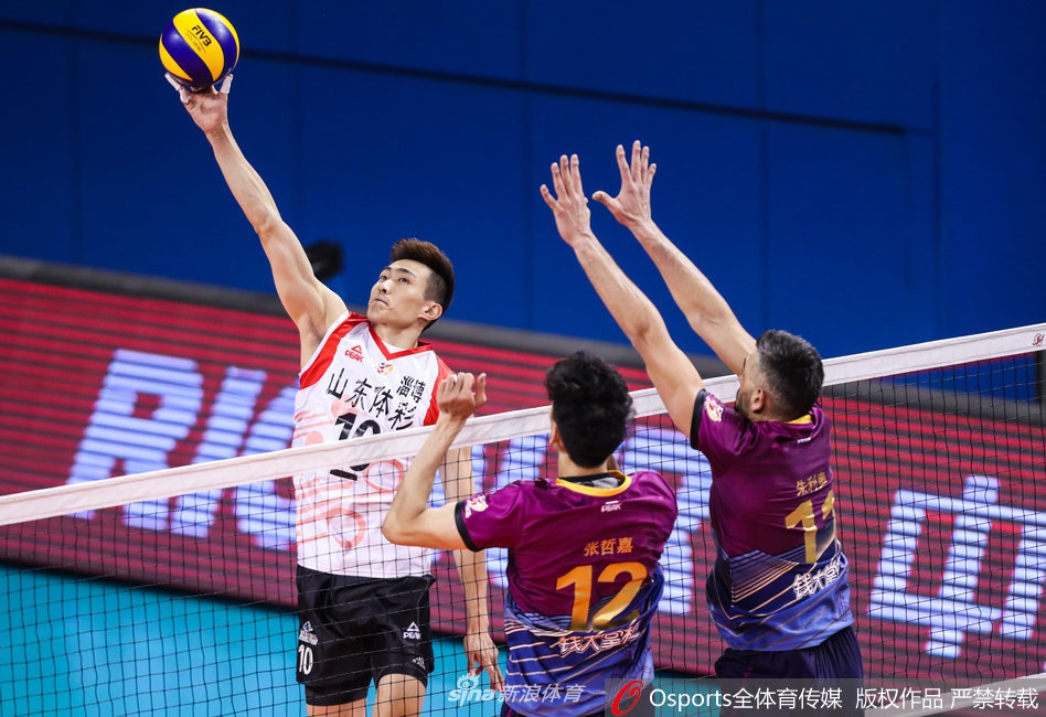 男排八强战上海男排3-1山东男排