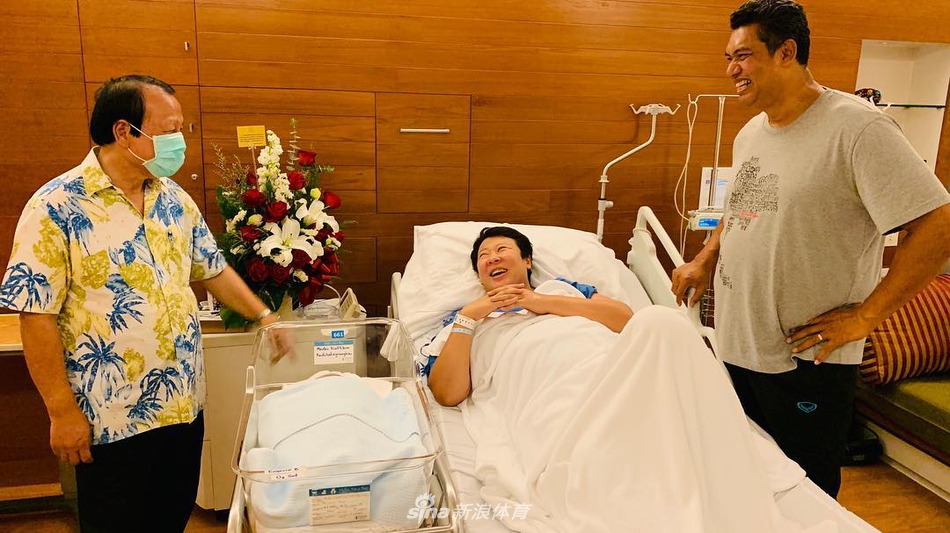 女排黄金一代队长冯坤产子