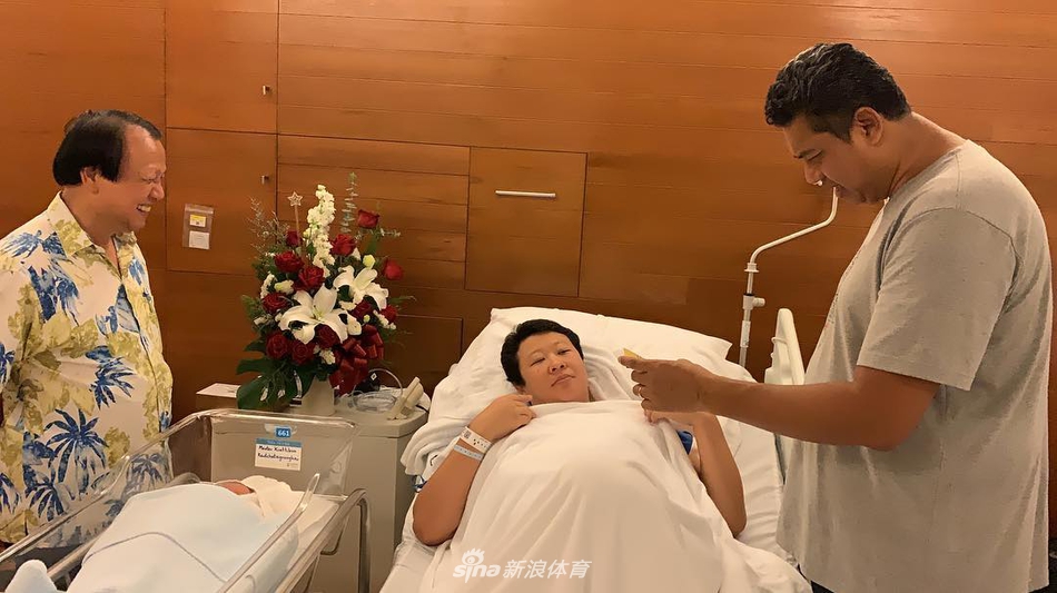 女排黄金一代队长冯坤产子