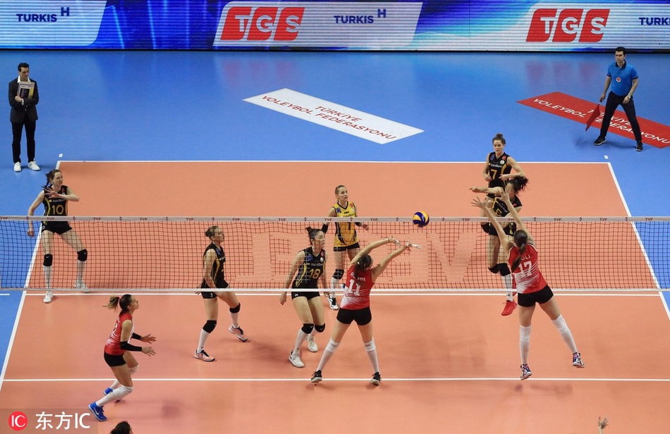 朱婷15分瓦基弗银行3-0土航