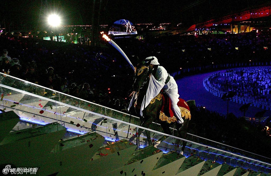 2006年第15届多哈亚运会圣火点燃