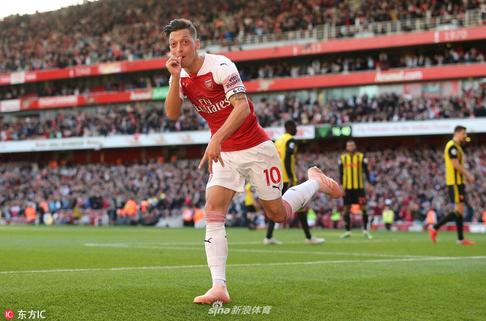 [英超]阿森纳2-0沃特福德