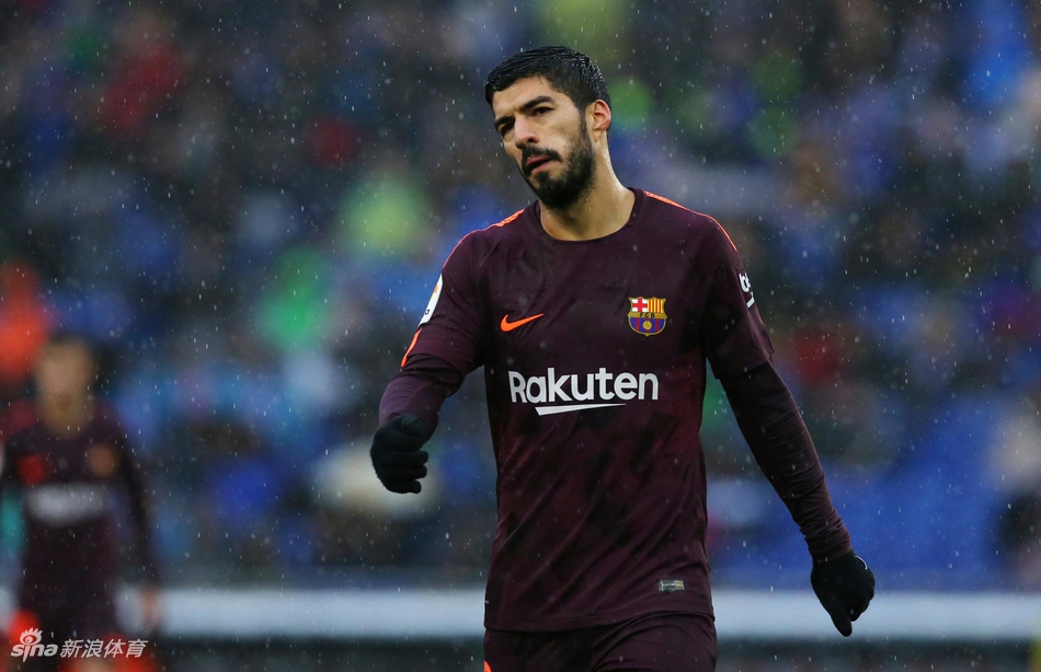 苏亚雷斯很无奈