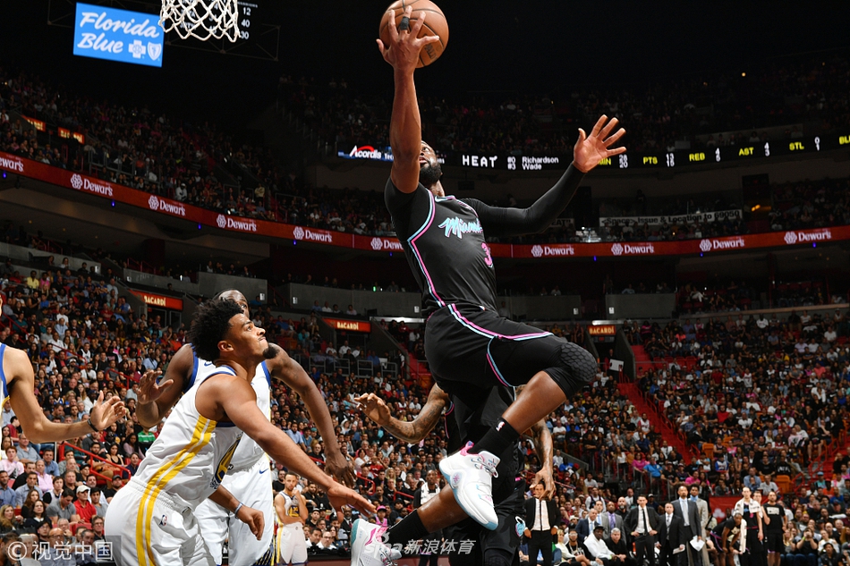 [常规赛]勇士125-126热火 韦德三分绝杀