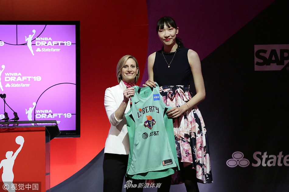 韩旭被纽约自由人在第二轮第二顺位选中