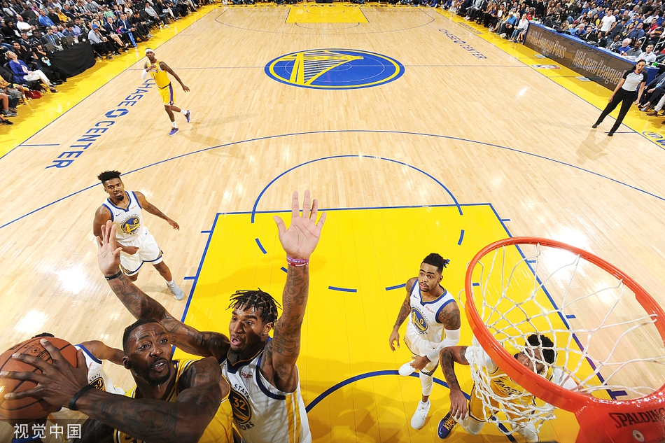 [NBA季前赛]湖人123-101勇士