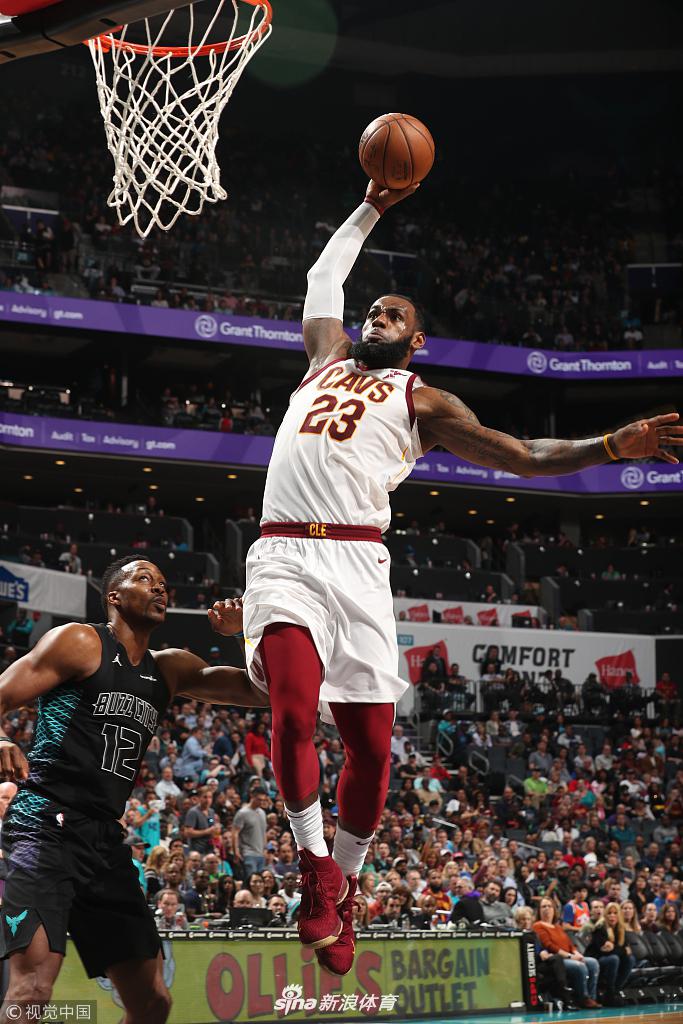 职业生涯最高得分三双