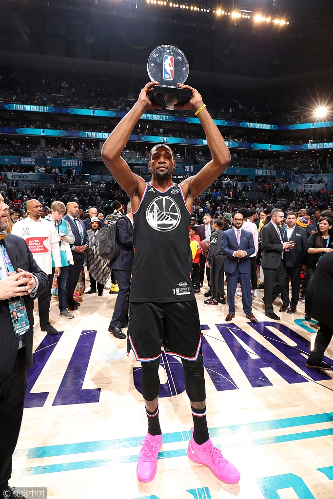 杜兰特加冕全明星赛MVP