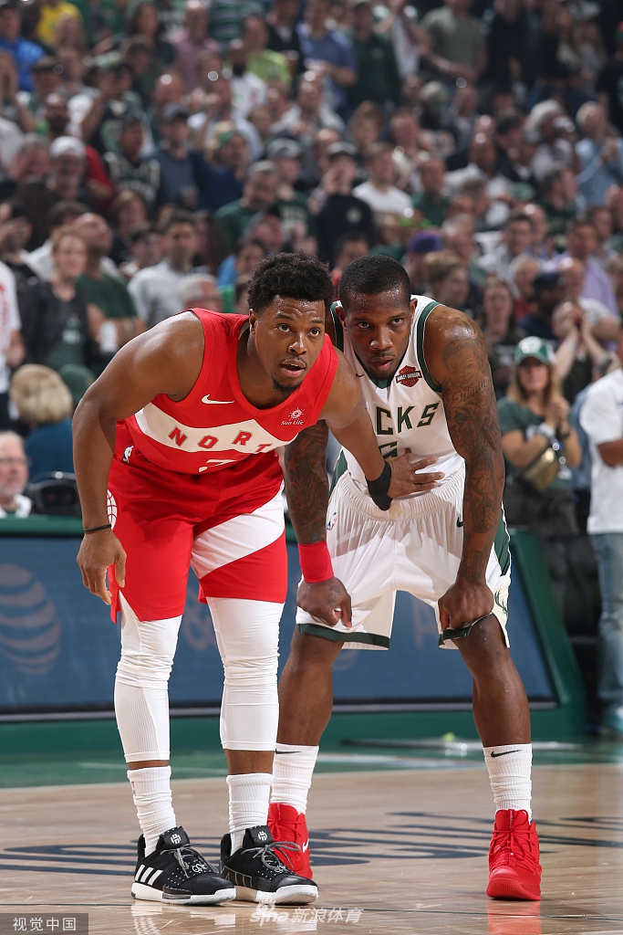 洛瑞与布雷德索