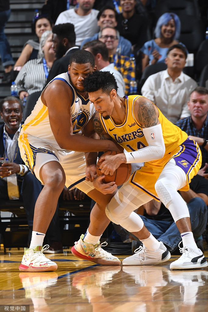 [NBA季前赛]湖人123-101勇士