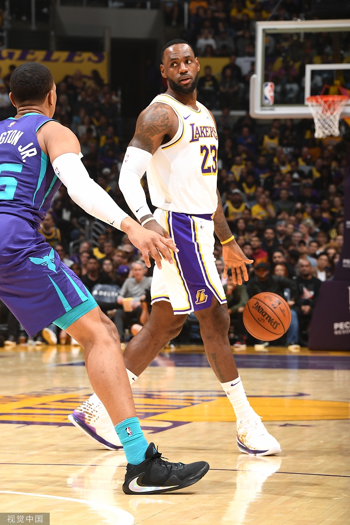 [NBA常规赛]黄蜂101-120湖人