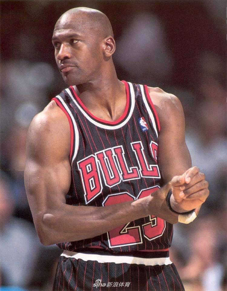 乔丹赢得系列赛次数： 30次