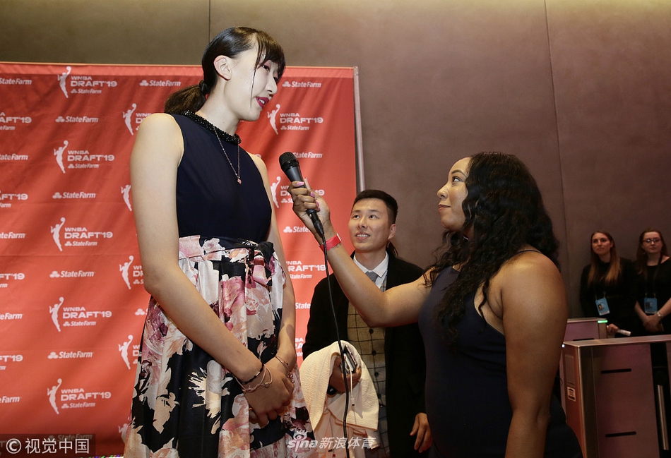 韩旭被纽约自由人在第二轮第二顺位选中