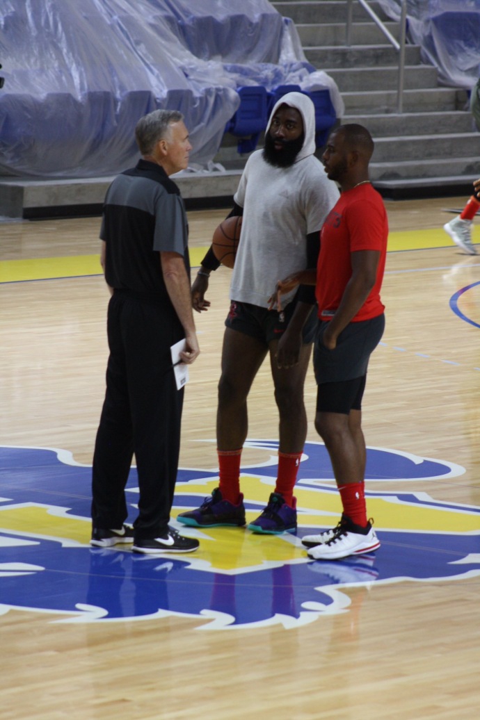 哈登、保罗和德帅