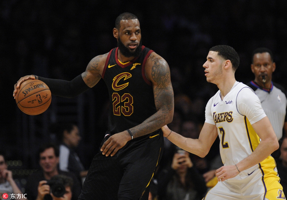 詹姆斯（对阵湖人）