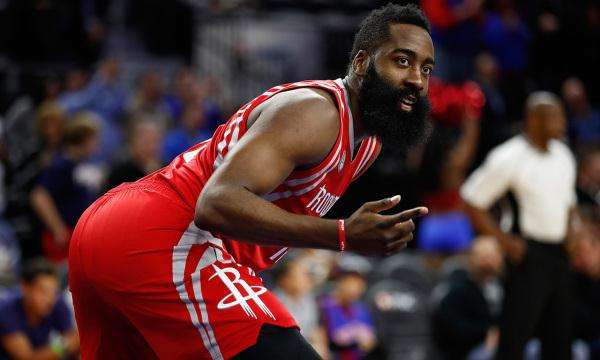 火箭主力必须具备这个特点？网友:周琦不被重用的原因找到了