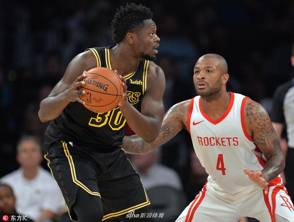 黑色：朱利叶斯-兰德尔