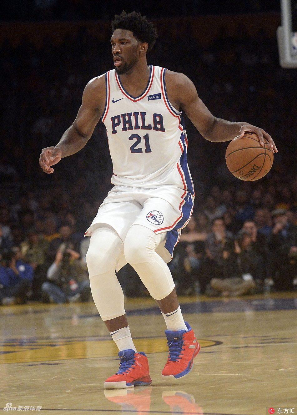 恩比德爆砍46分15板7助7帽_高清图集_新浪网