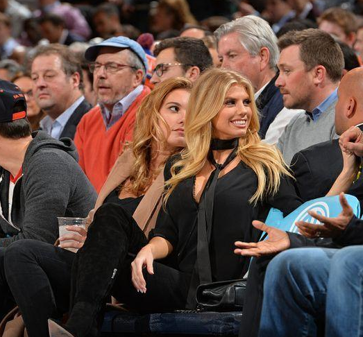 模特界最完美身材！NBA场边靓丽风景线！坚持1分钟算我输