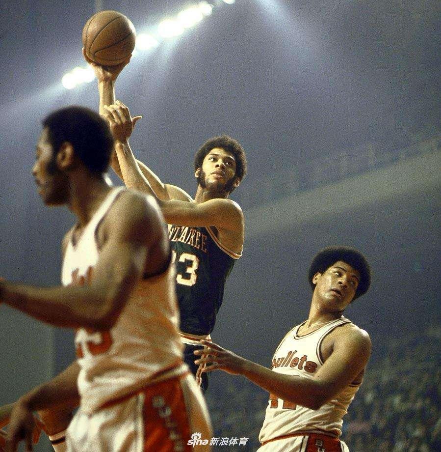 贾巴尔赢得系列赛的次数： 41次