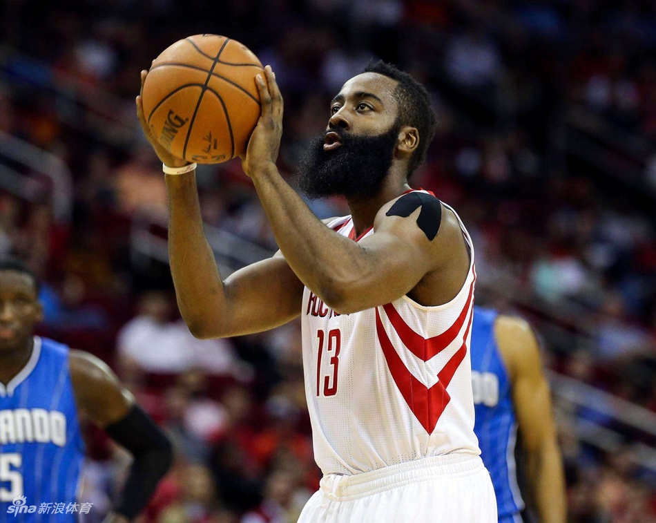 4.谁的罚球更多？