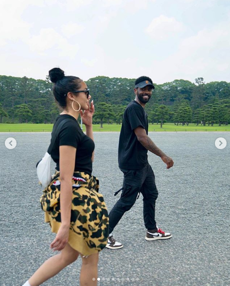 欧文与女友外出秀恩爱！去XX的自由市场，先不想这个了