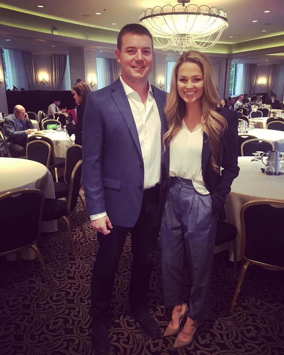 你们要的美女主持人！优雅的气质让人神魂颠倒