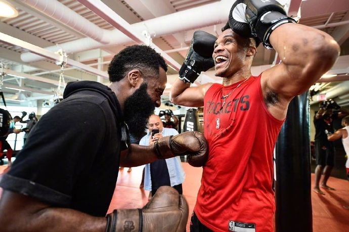 休斯顿拳击队上线！新赛季的对手们，小心点吧！