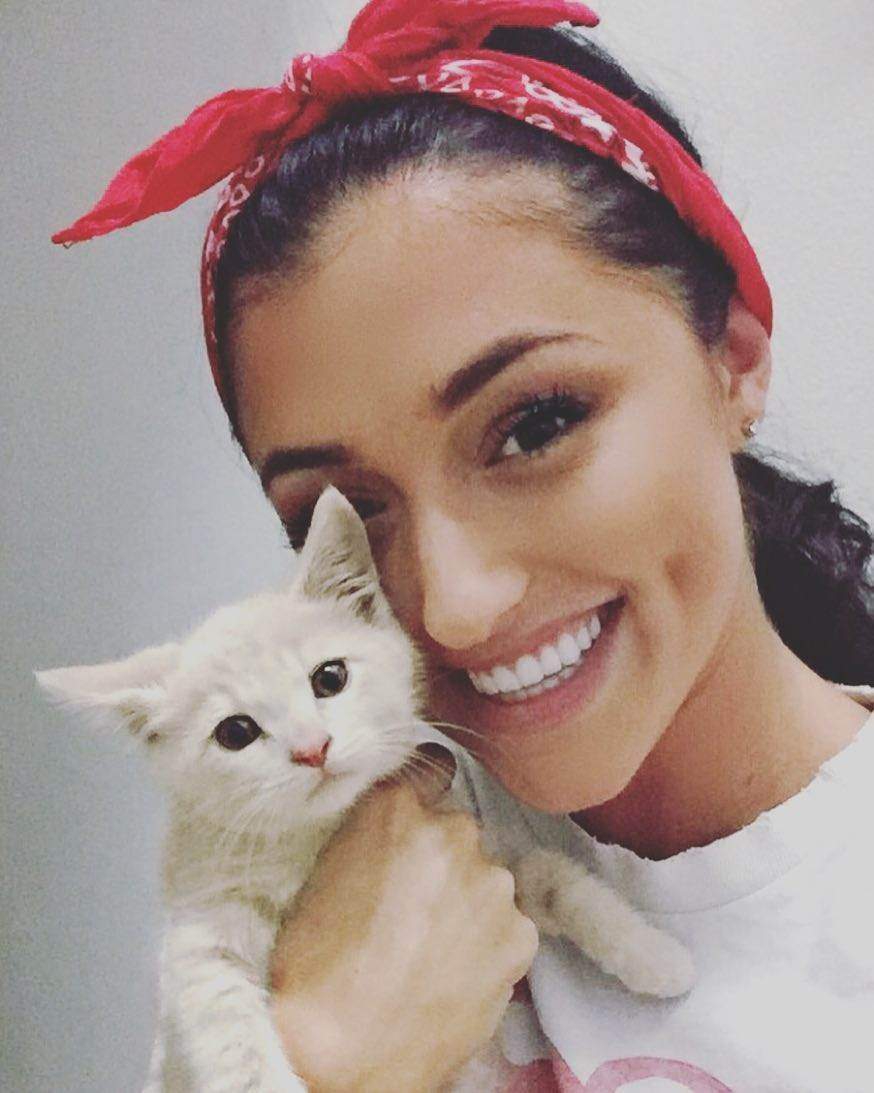 颜值逆天啊！NBA最硬核球星有个隐藏的最美女友，而且怀孕了