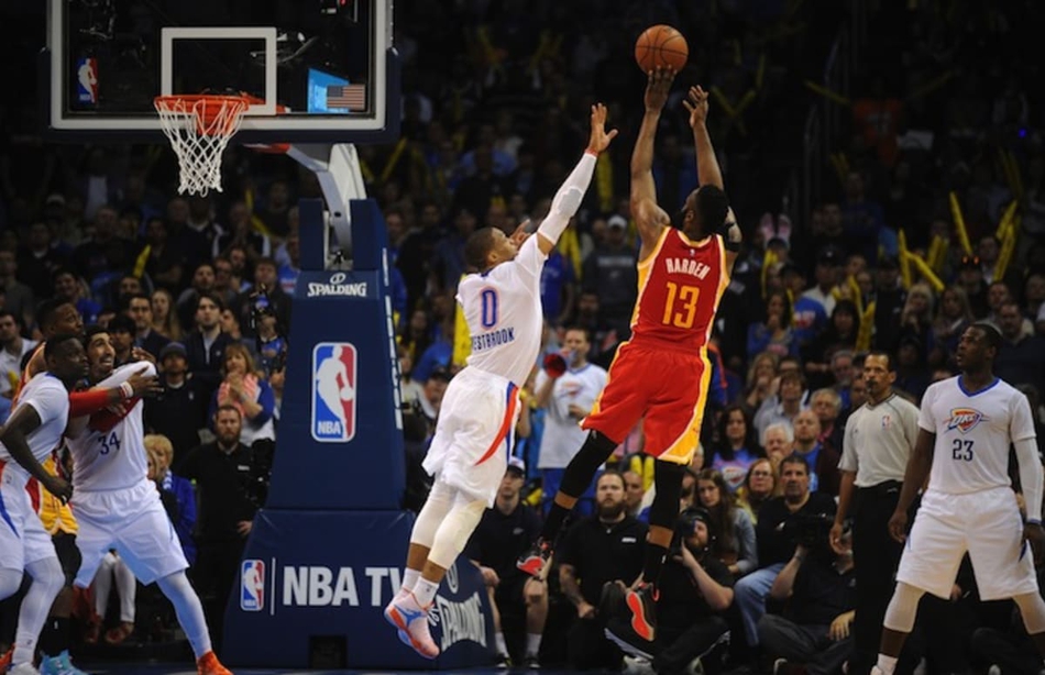 时隔七年再次联手！哈登与威少的从前与现在，都是故事