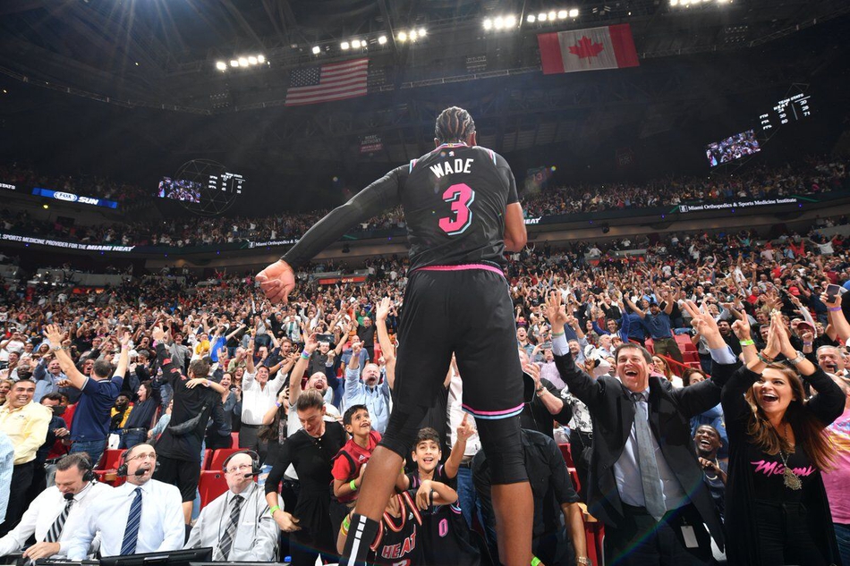 韦德站上技术台